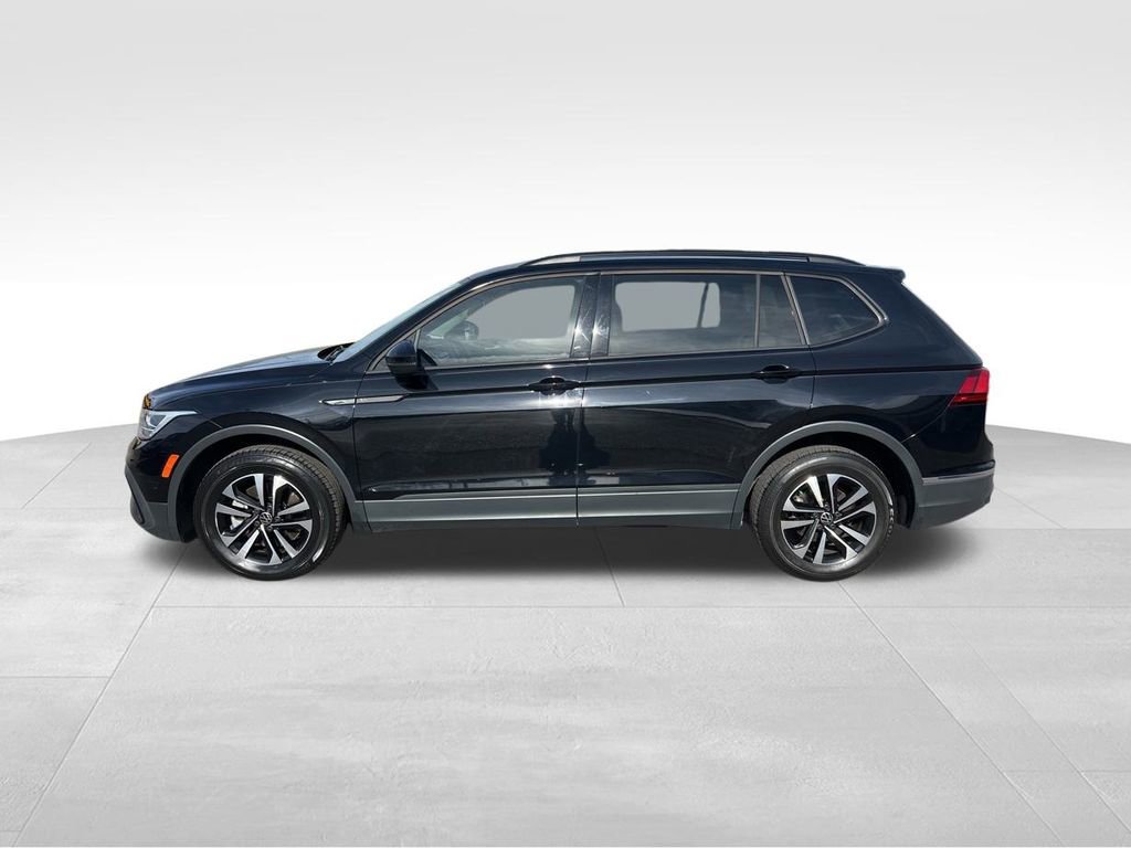 Used 2022 Volkswagen Tiguan S image 4