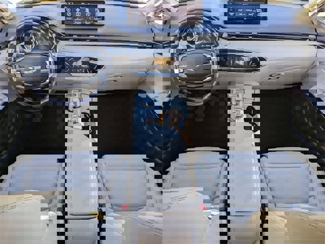 Used 2022 Genesis GV70 2.5T image 14