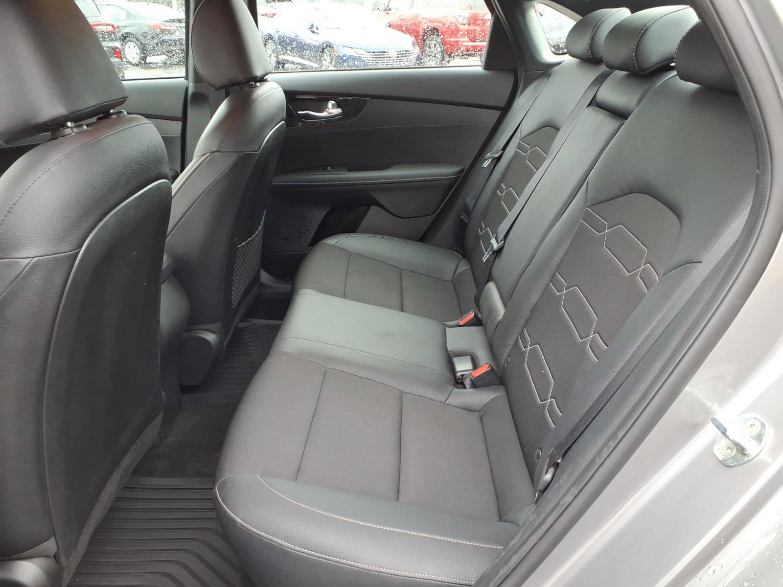 Used 2023 Kia Forte GT-Line FWD image 7