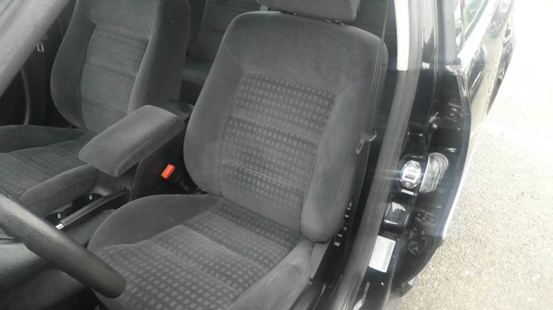 Used 2001 Volkswagen Passat GLS image 15