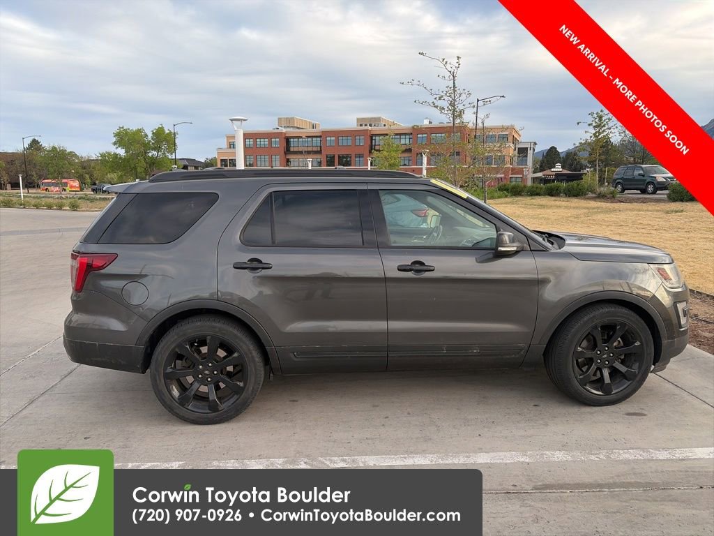 Used 2017 Ford Explorer Sport w/ Equipment Group 401A AWD/4WD image 8