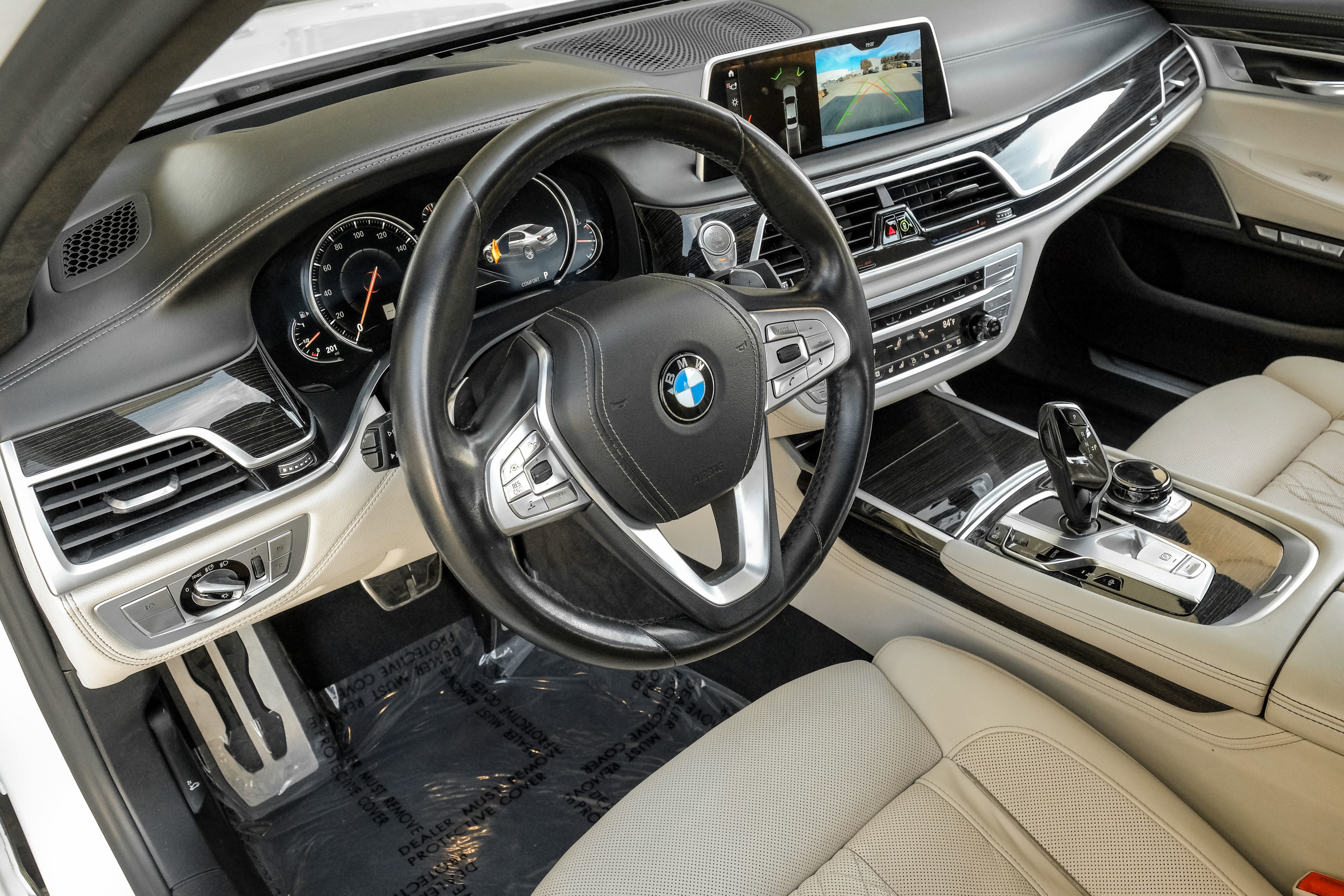 Used 2018 BMW 750i 750i image 2