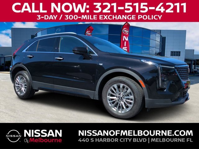 Used 2025 Cadillac XT4 Premium Luxury image 1