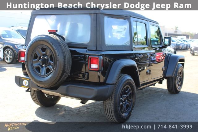 Used 2023 Jeep Wrangler Sport AWD/4WD image 5