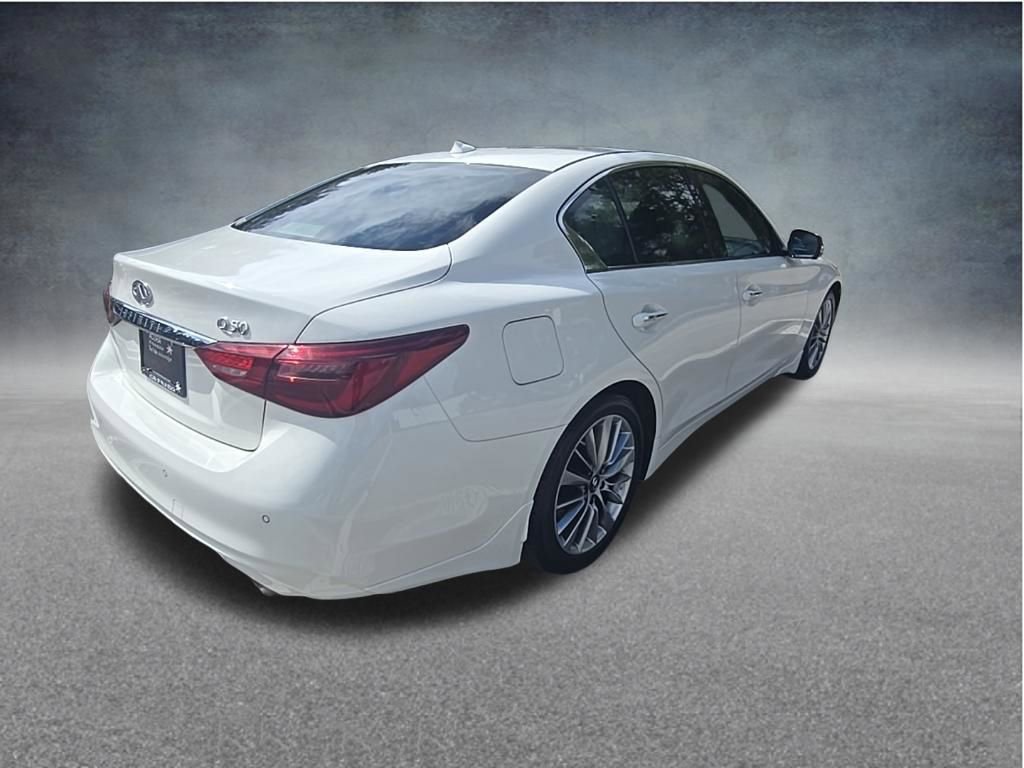 Used 2023 INFINITI Q50 Luxe w/ Cargo Package image 5