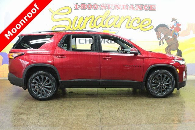 Used 2024 Chevrolet Traverse RS image 1