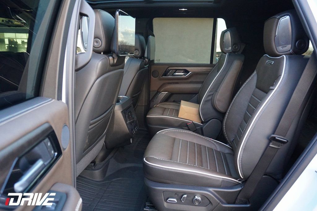 Used 2026 GMC Yukon Denali Ultimate image 35