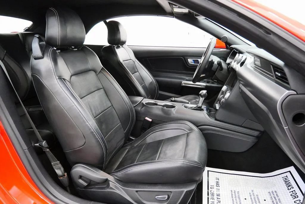 Used 2019 Ford Mustang GT Premium w/ Equipment Group 401A RWD image 16