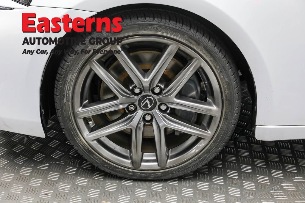 Used 2018 Lexus IS 300 F Sport w/ F Sport Package image 33