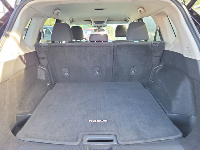 Used 2024 Nissan Rogue SV FWD image 10