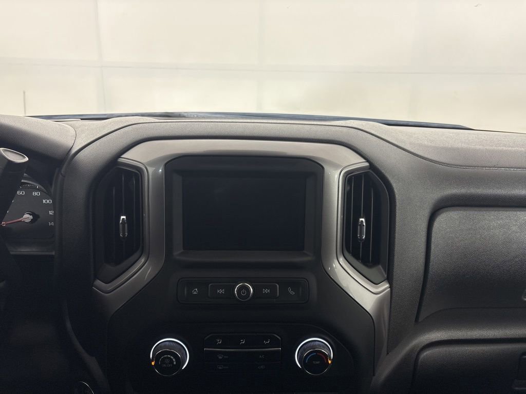 Used 2024 Chevrolet Silverado 1500 Custom w/ Turbomax Blackout Package image 23