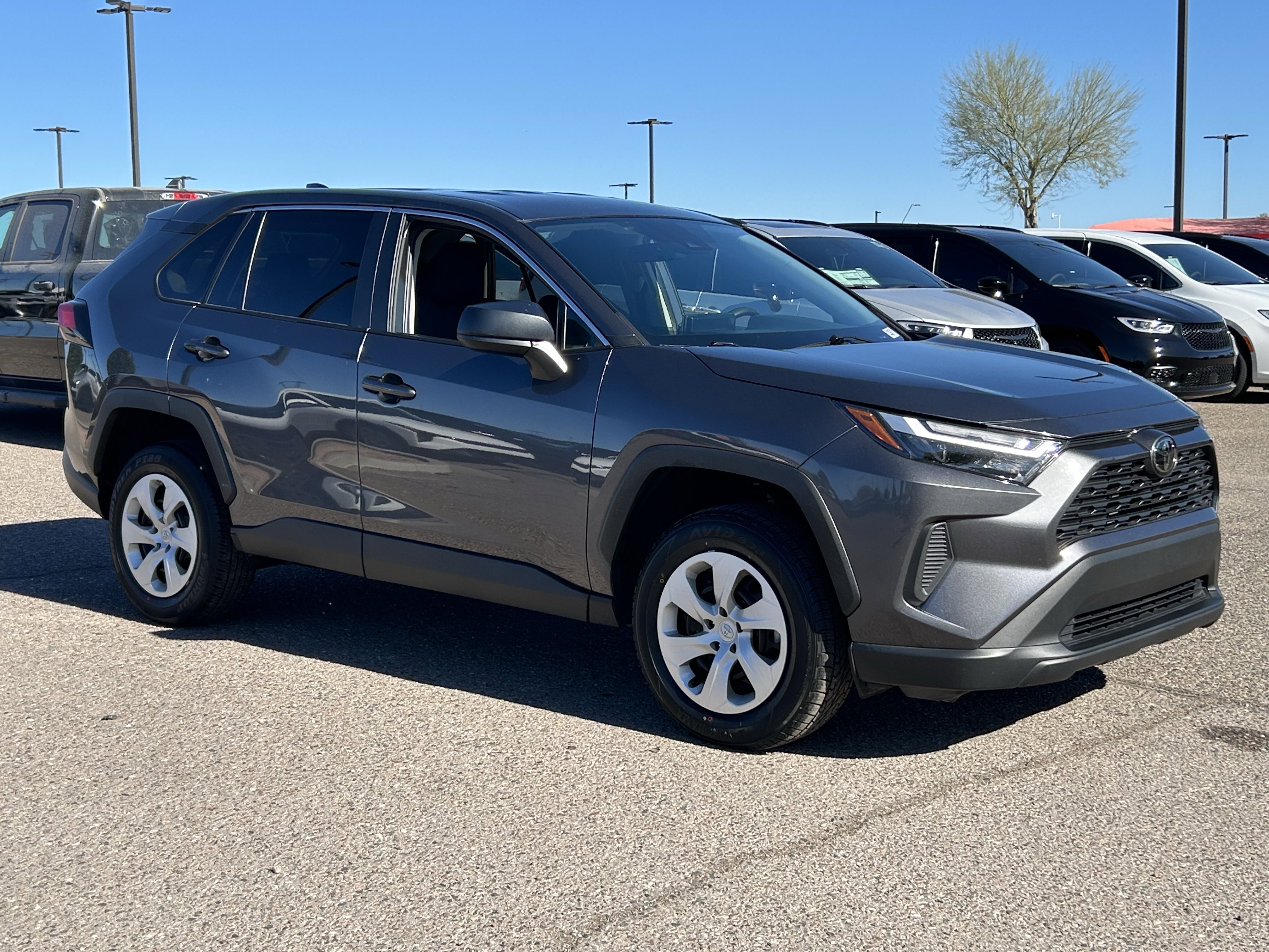 Used 2024 Toyota RAV4 LE image 7