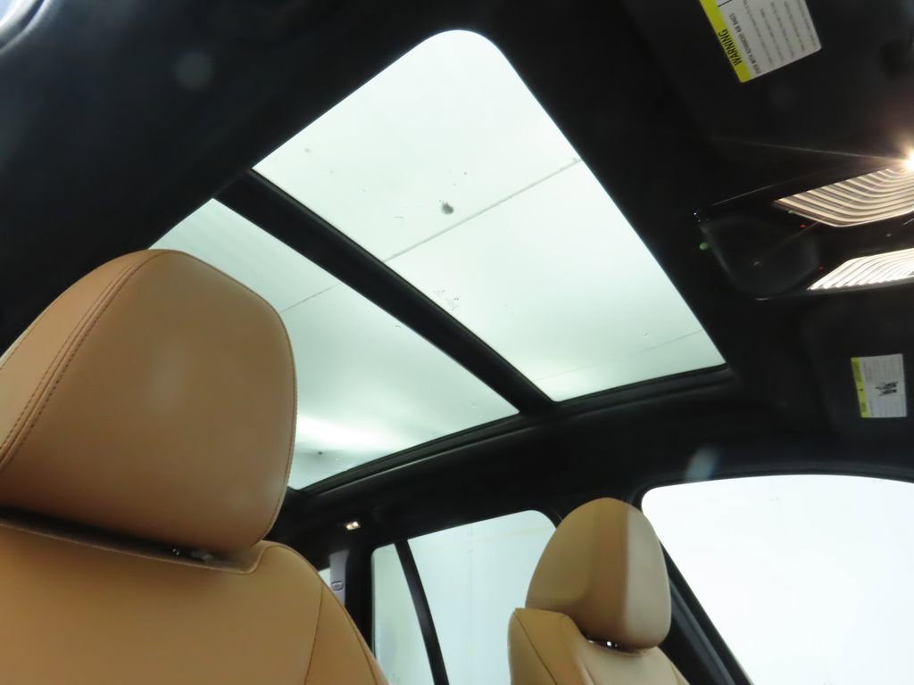 Used 2021 BMW X3 M40i image 19