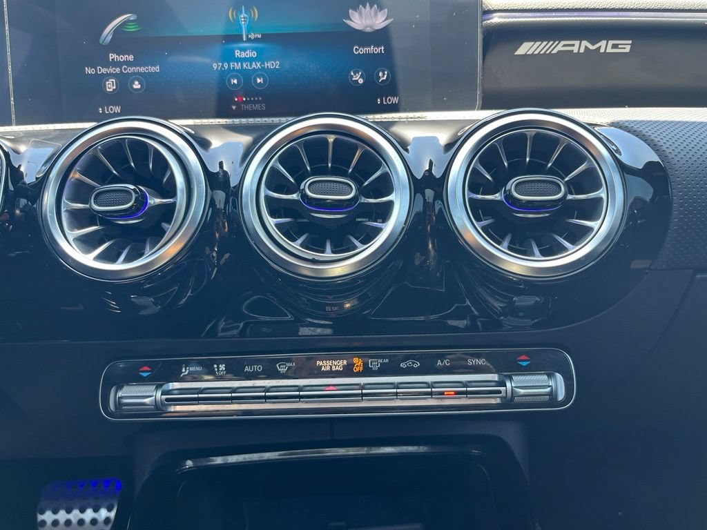 Used 2022 Mercedes-Benz CLA 35 AMG 4MATIC image 20