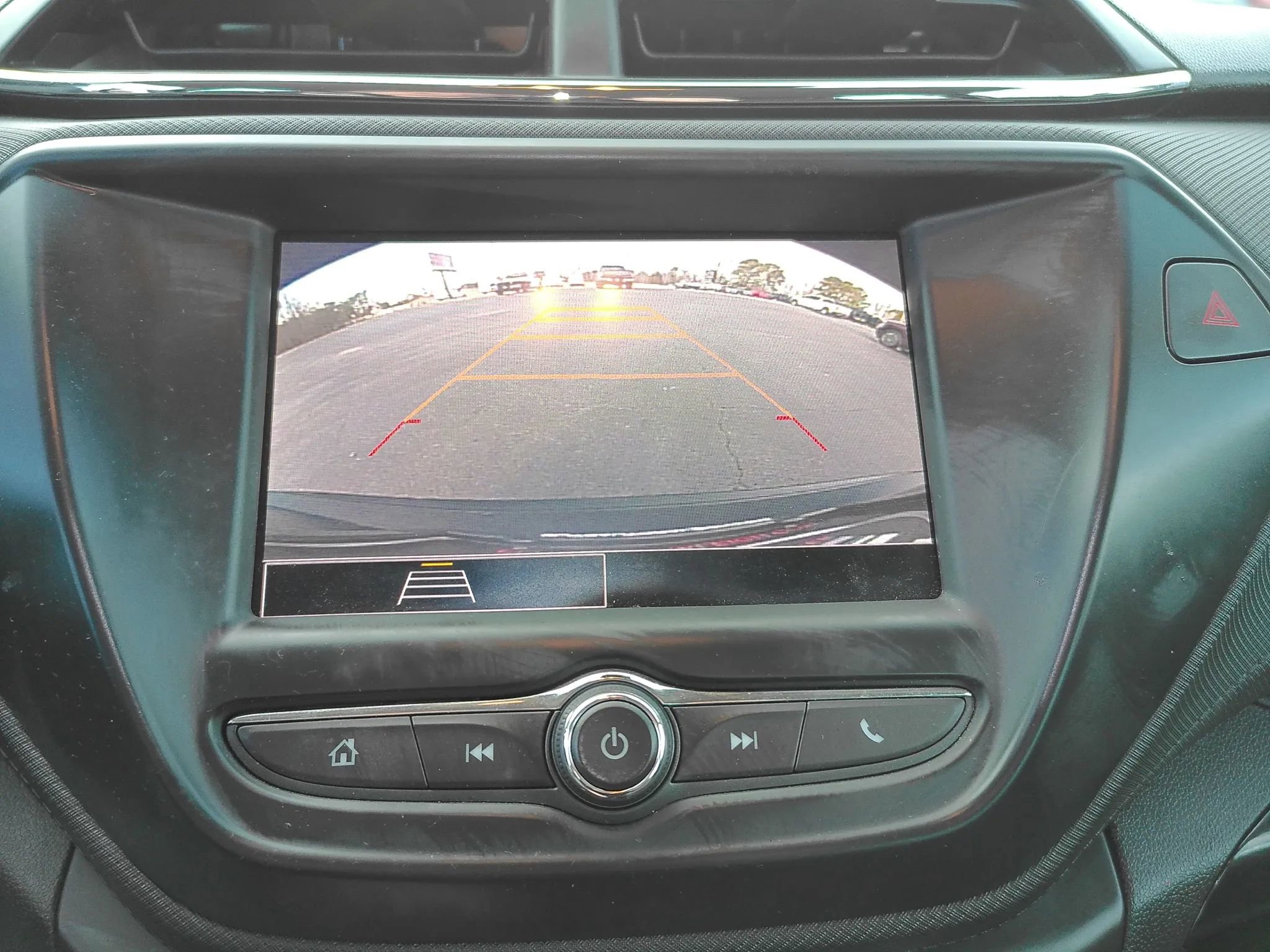 Used 2021 Chevrolet TrailBlazer LS image 16