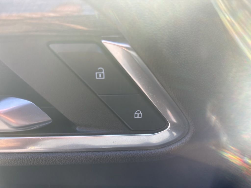 Certified 2024 Chevrolet Silverado 2500 LT w/ Convenience Package image 23