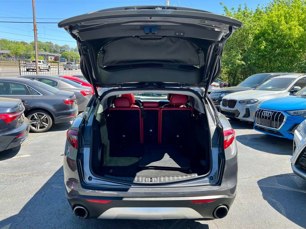 Used 2018 Alfa Romeo Stelvio Ti AWD/4WD image 12