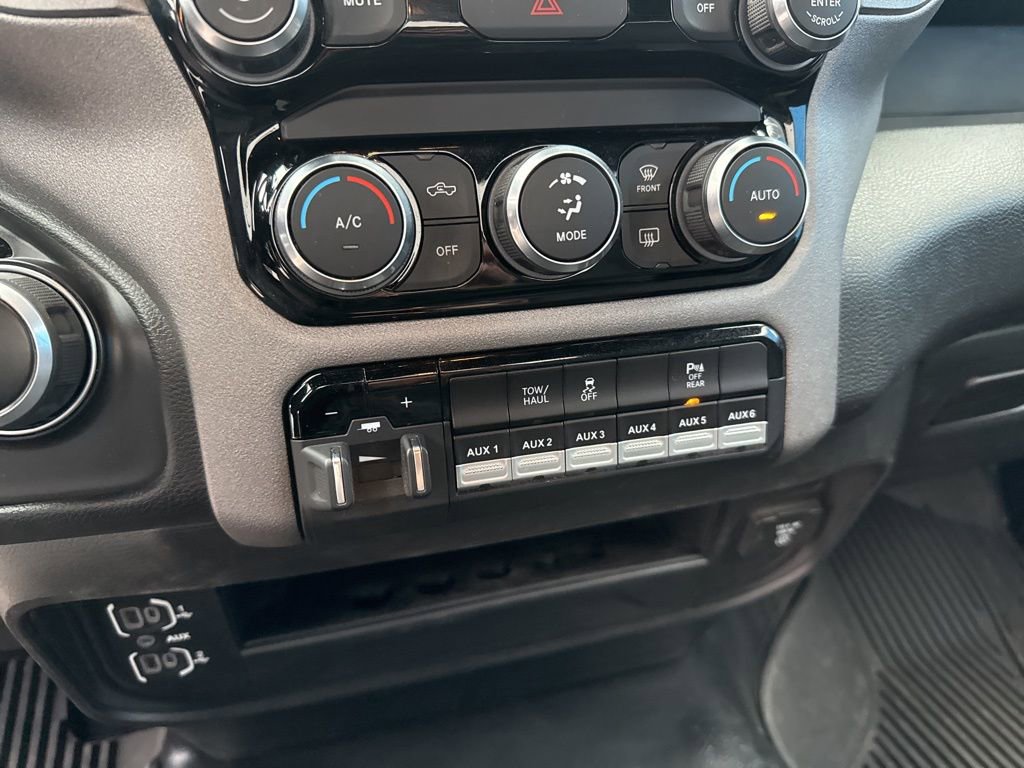 Used 2023 RAM 2500 Tradesman image 27