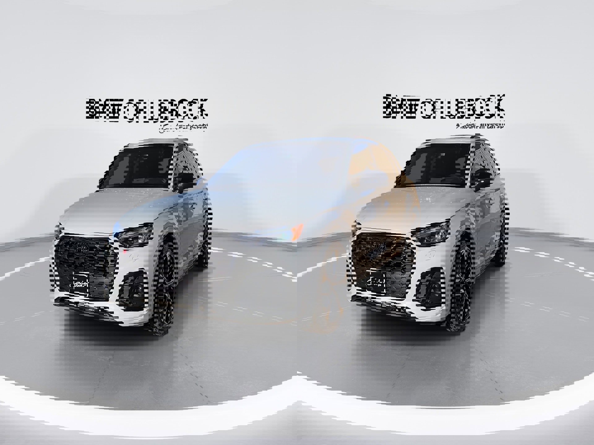 Used 2024 Audi SQ5 Prestige image 4