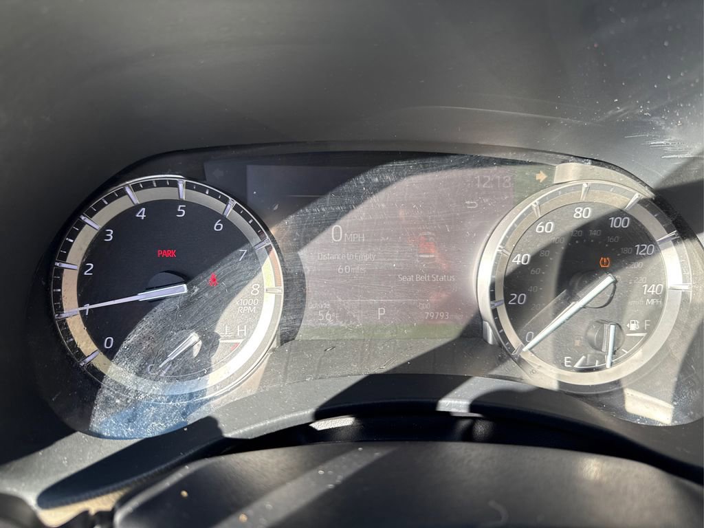 Used 2022 Toyota Highlander XLE image 24