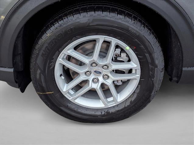 New 2026 Ford Explorer Active image 9