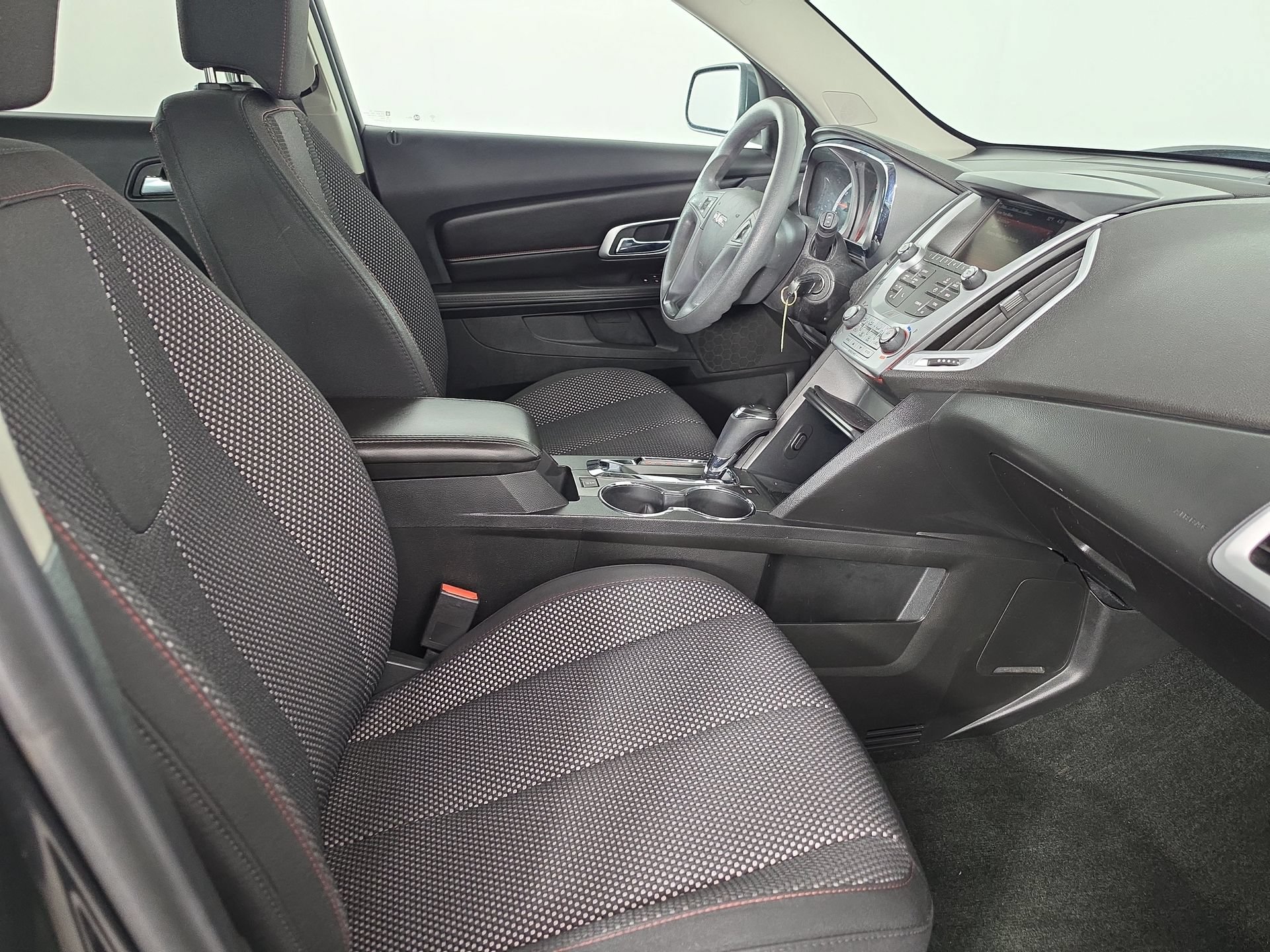 Used 2017 GMC Terrain SLE FWD image 38
