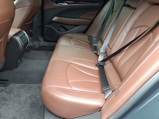 Used 2018 Buick LaCrosse Avenir w/ Driver Confidence Package #2 image 10