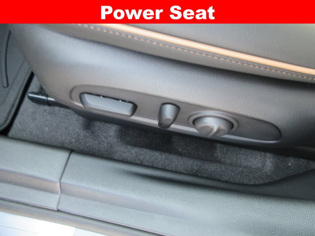 Certified 2026 Buick Envista Avenir FWD image 24