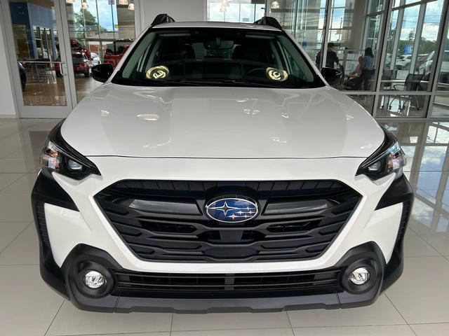Used 2025 Subaru Outback Onyx Edition AWD/4WD image 4