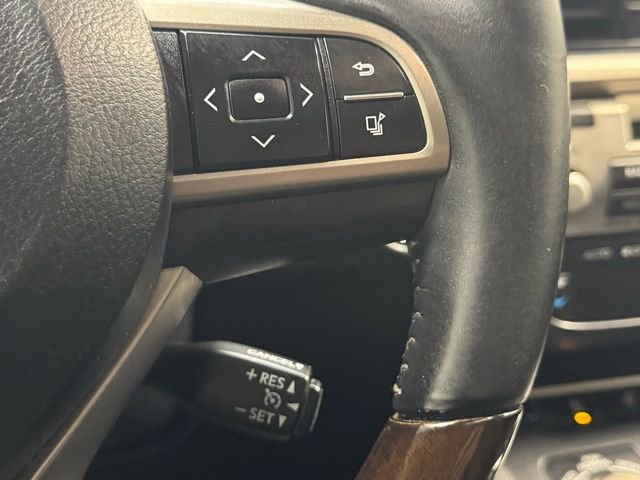 Used 2016 Lexus ES 350 w/ Navigation System Package image 10