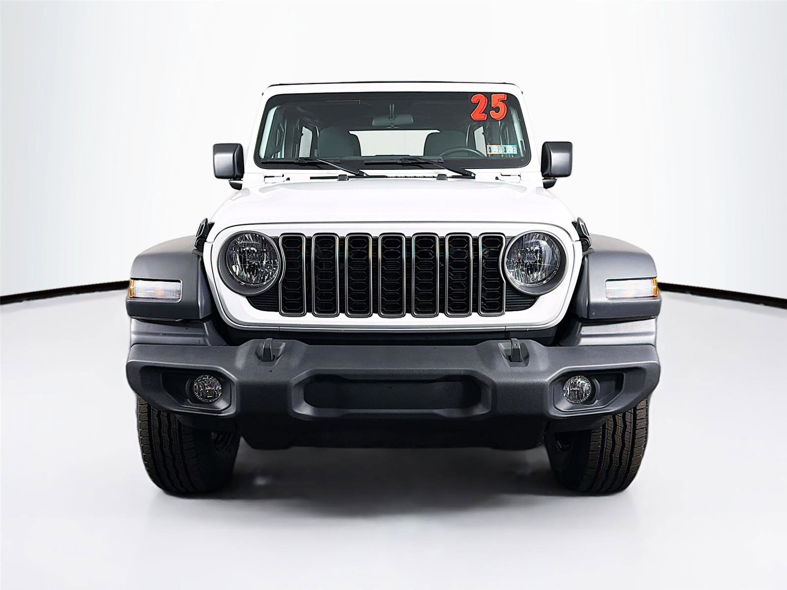 Used 2025 Jeep Wrangler Sport image 2