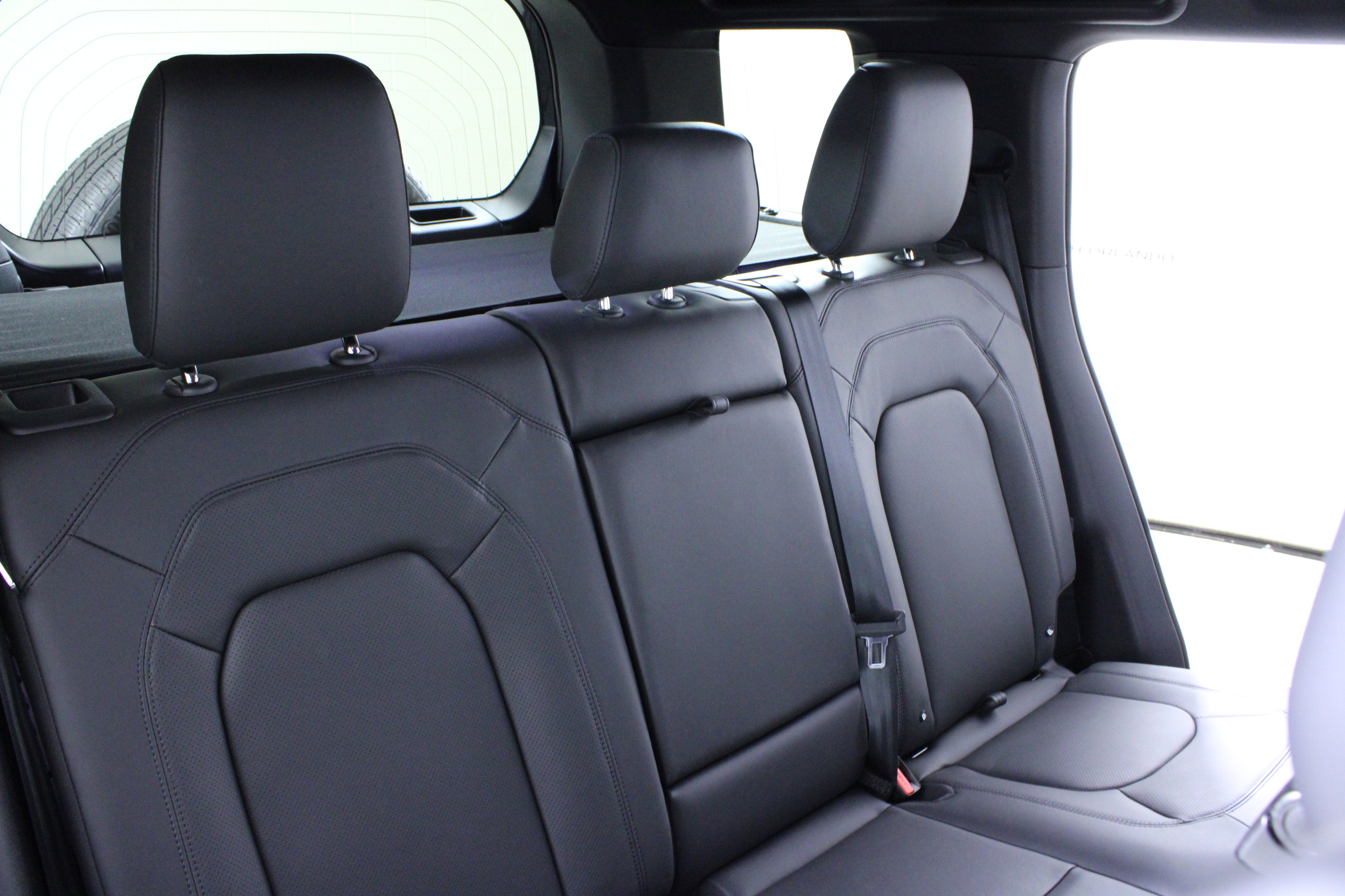 New 2026 Land Rover Defender 110 S image 12