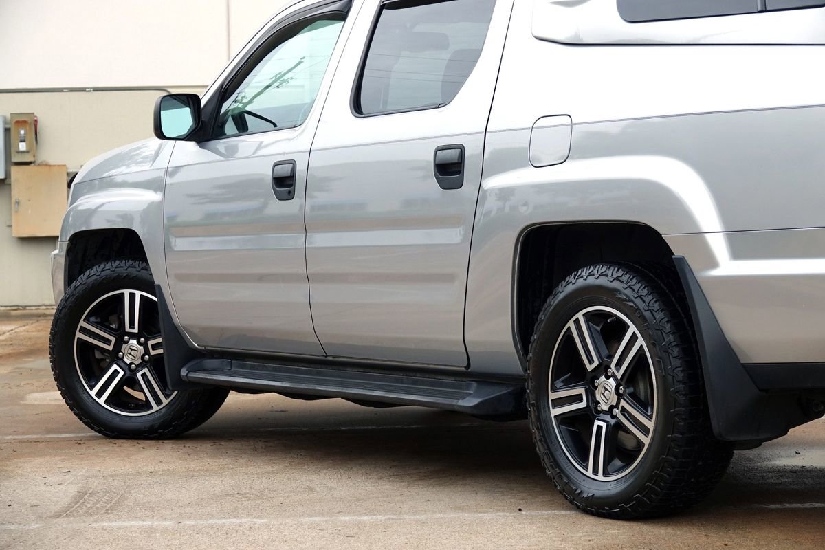 Used 2013 Honda Ridgeline Sport image 32