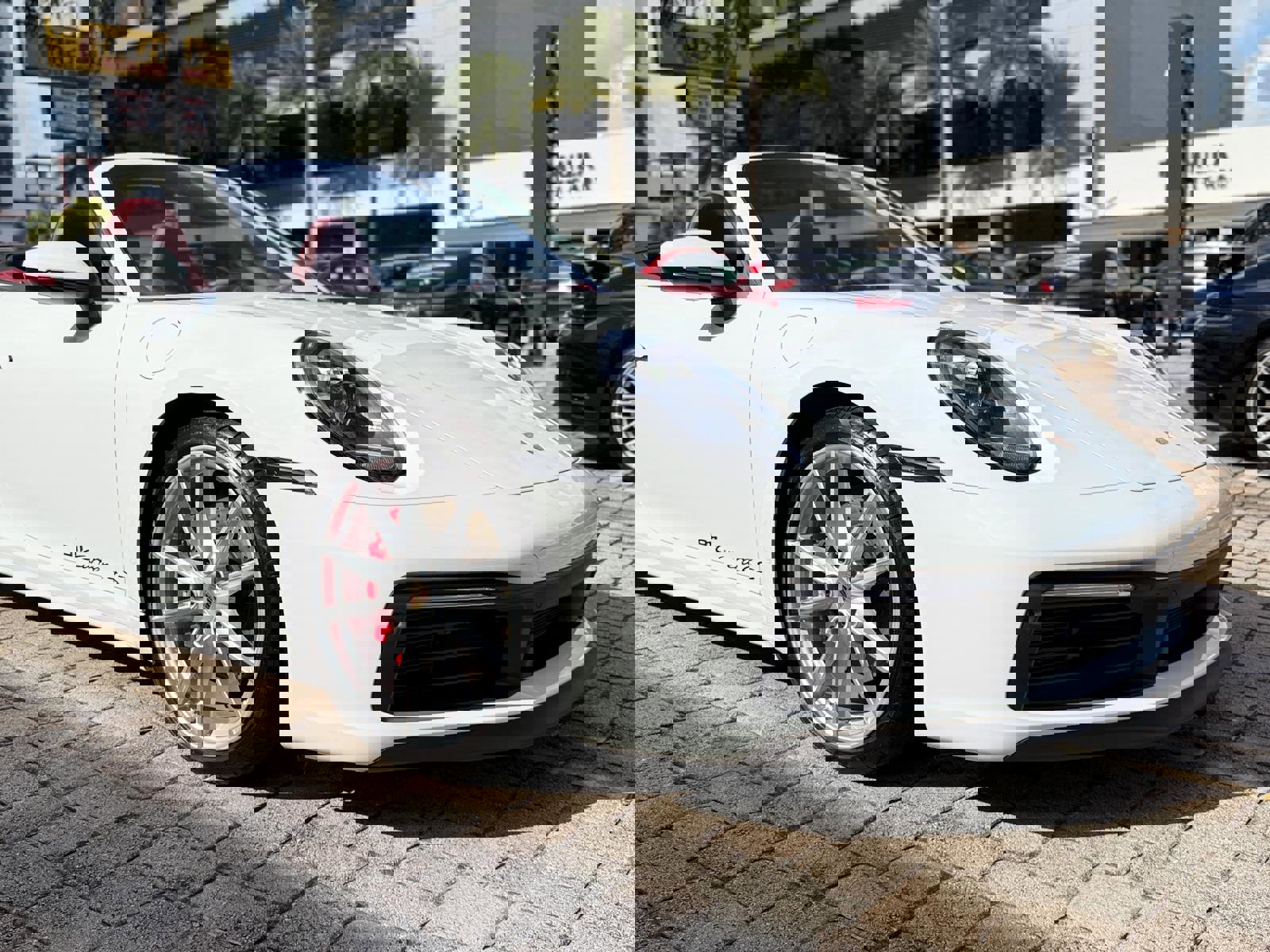 Used 2024 Porsche 911 Carrera 4S image 6