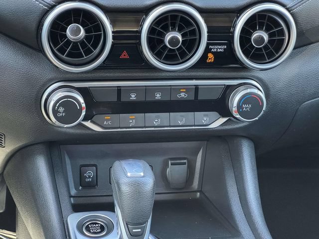 Used 2024 Nissan Sentra SV FWD image 18