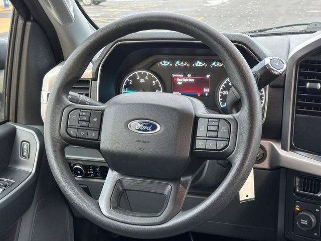 Used 2023 Ford F150 XLT image 12