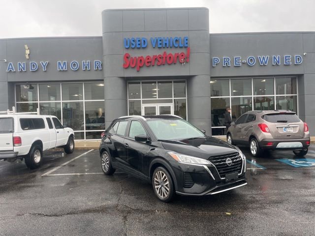 Used 2024 Nissan Kicks SV