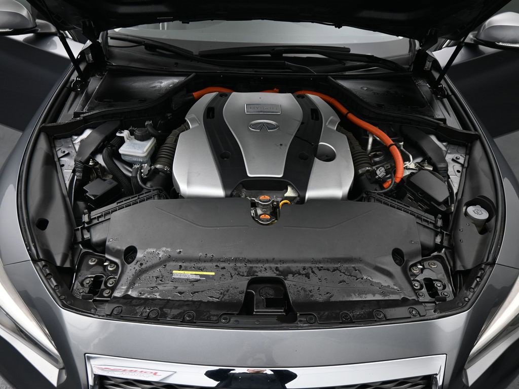 Used 2016 INFINITI Q50 Hybrid AWD image 14