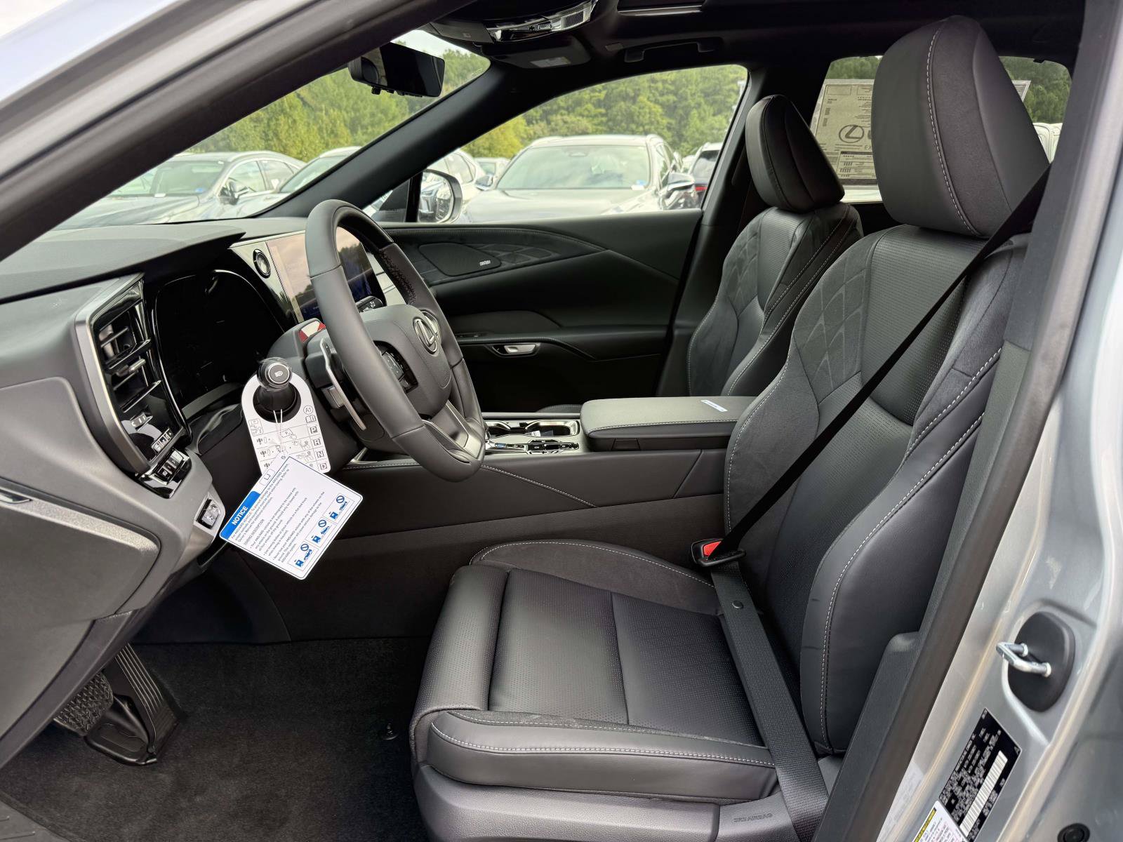 New 2026 Lexus RX 350 w/ Convenience Package AWD/4WD image 12