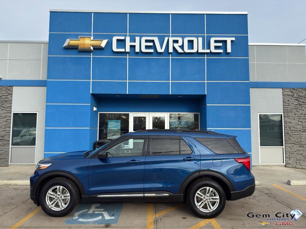 Used 2020 Ford Explorer XLT w/ Comfort Package image 1