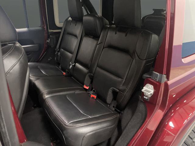 Used 2021 Jeep Wrangler Unlimited Rubicon w/ Trailer Tow Package AWD/4WD image 30