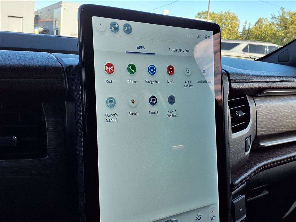 Used 2022 Ford Expedition Max Limited image 14