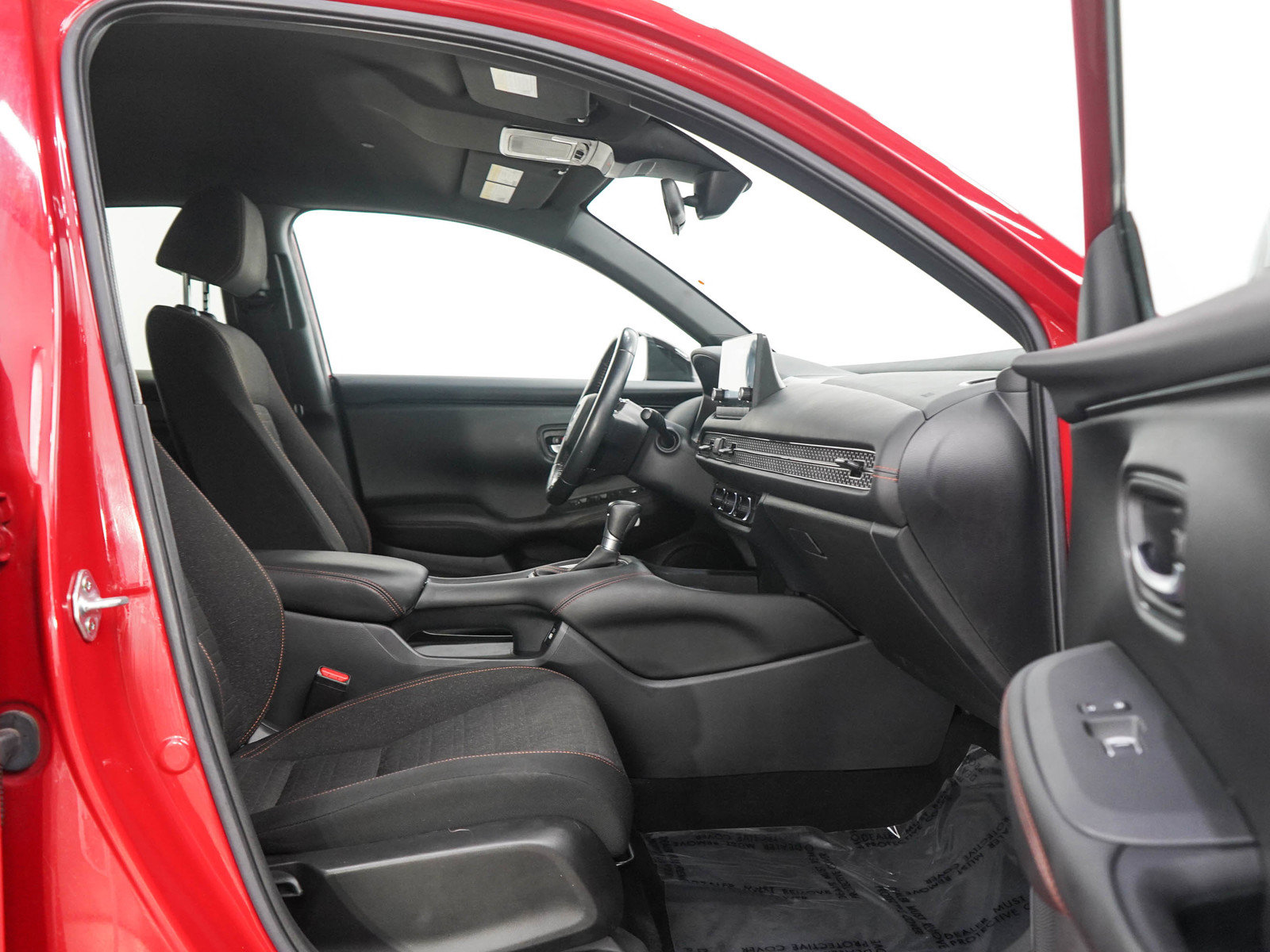 Used 2023 Honda HR-V Sport image 11
