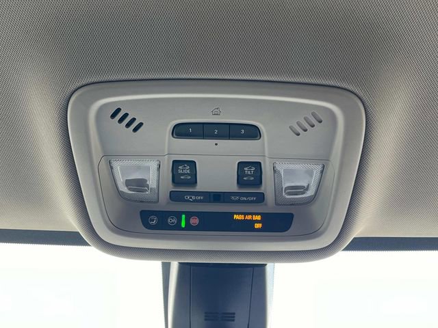 Used 2019 Chevrolet Traverse High Country image 47