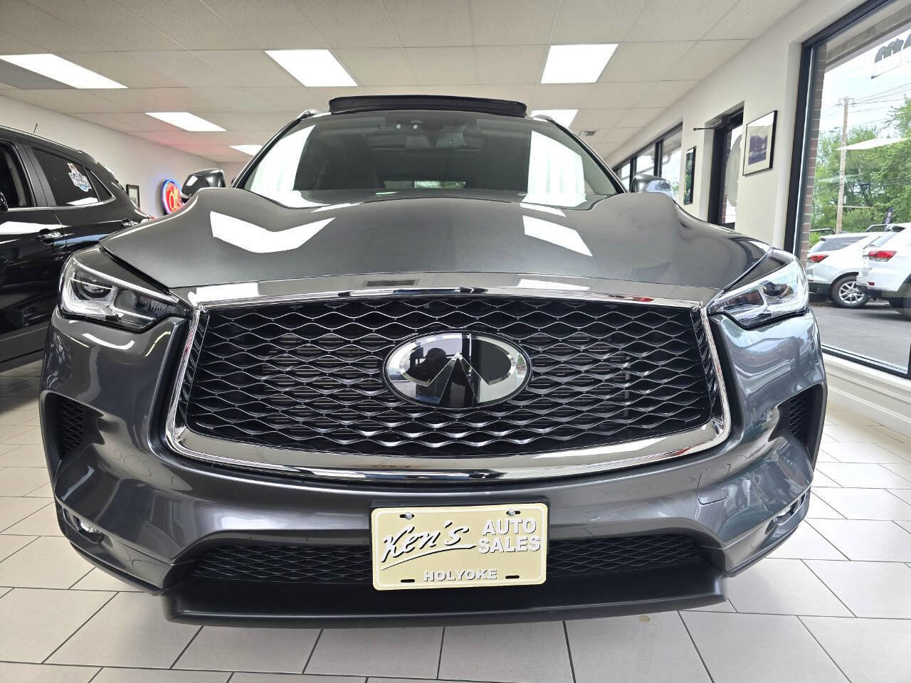 Used 2022 INFINITI QX50 Luxe image 5