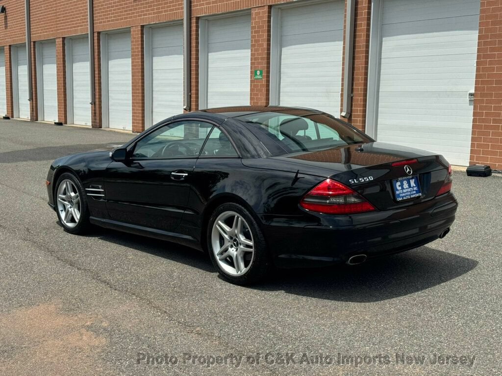 Used 2007 Mercedes-Benz SL 550 image 4