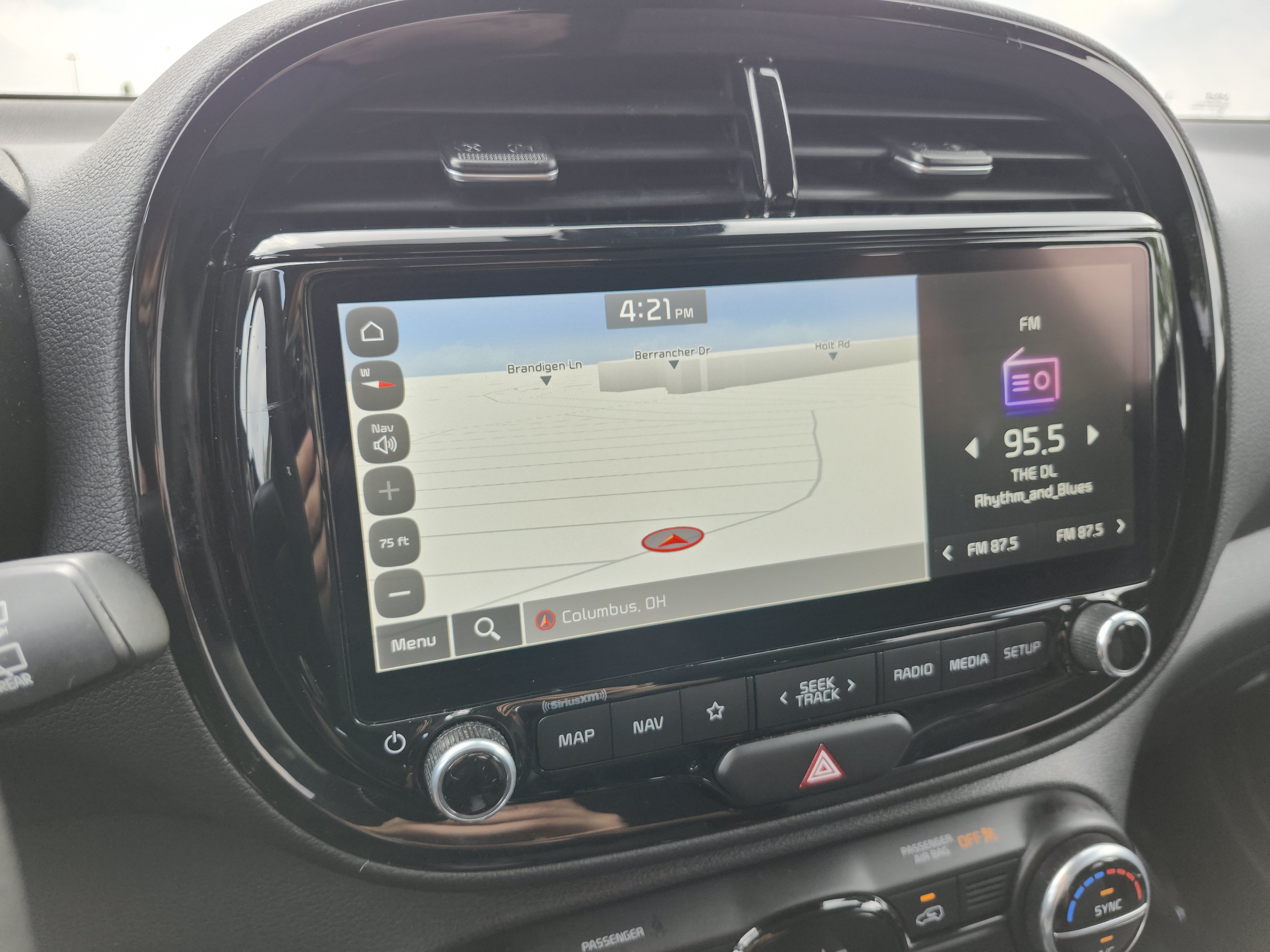 Used 2023 Kia Soul S FWD image 4