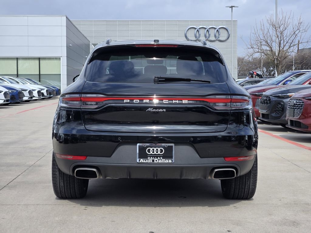 Used 2020 Porsche Macan Base image 9