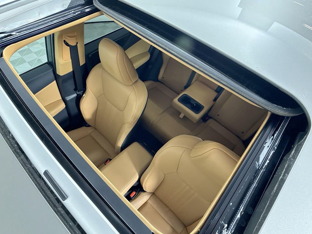 Used 2025 Lexus NX 250 FWD w/ Premium Package image 22