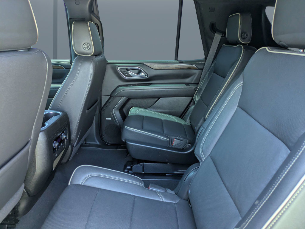 Used 2023 Chevrolet Tahoe Premier AWD/4WD image 19